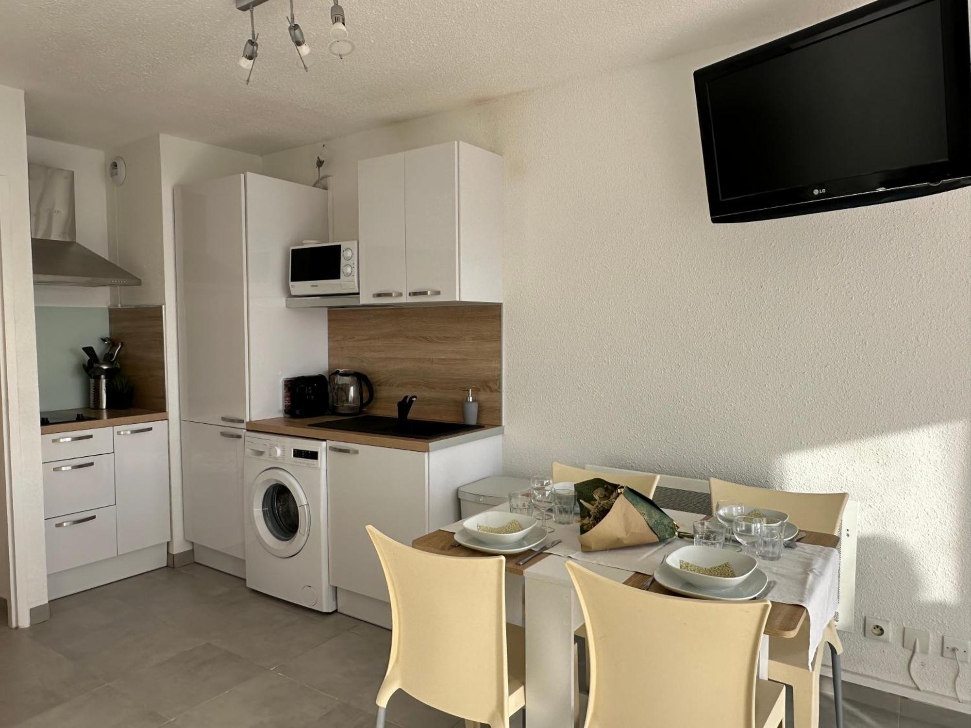 Studio - Les Pieds Dans L'Eau Agreable En Toutes Saisons 4 Couchages - Climatisation - Parking Prive - Piscine Sur Mer - Vue Magnifique Et Rare - Situation Optimum - Les Argonautes - Ile Des Pecheurs - Cap D'Agde Exteriör bild