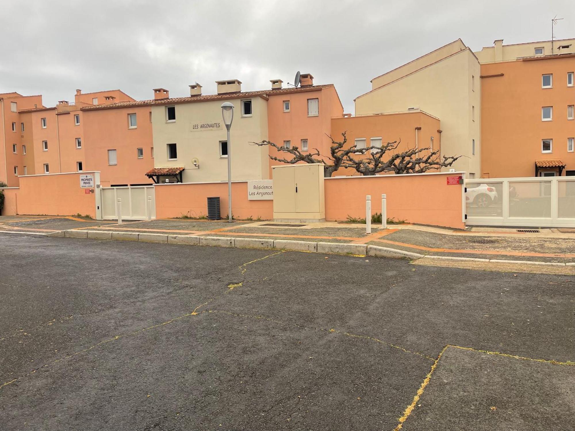 Studio - Les Pieds Dans L'Eau Agreable En Toutes Saisons 4 Couchages - Climatisation - Parking Prive - Piscine Sur Mer - Vue Magnifique Et Rare - Situation Optimum - Les Argonautes - Ile Des Pecheurs - Cap D'Agde Exteriör bild